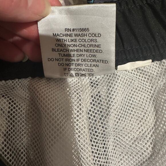 Star Wars Size 2XL Swimming Trunks Pockets Summer Vacation Cruise Retro - Picture 9 of 9